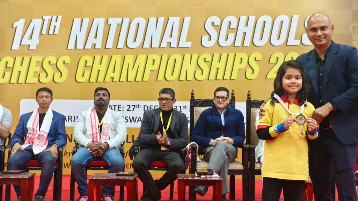 Surat’s Young Chess Star Aradhya Patawri Creates History, Secures 4th Place at National Championship